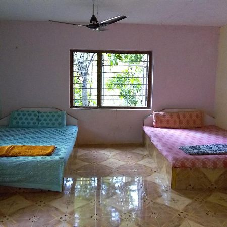 Om Shree Bed And Breakfast Harihareshwar Kültér fotó