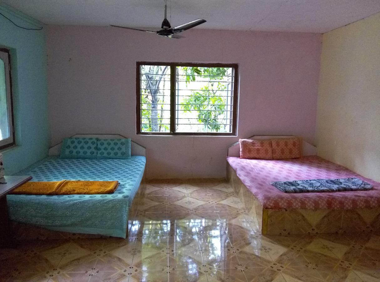 Om Shree Bed And Breakfast Harihareshwar Kültér fotó