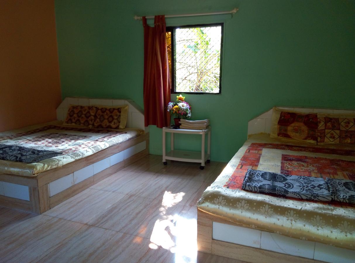 Om Shree Bed And Breakfast Harihareshwar Kültér fotó
